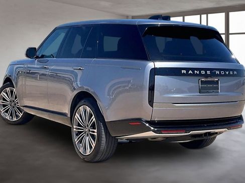 Used 2025 Land Rover Range Rover SE AWD/4WD image 11