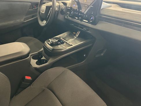 New 2026 Toyota C-HR AWD/4WD image 18