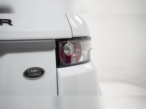 Used 2014 Land Rover Range Rover Evoque Pure Plus image 12