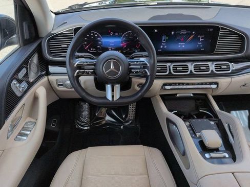 Used 2024 Mercedes-Benz GLS 580 4MATIC w/ Warmth & Comfort Package image 16