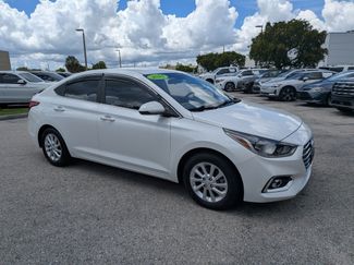 Used 2021 Hyundai Accent SEL FWD video 1