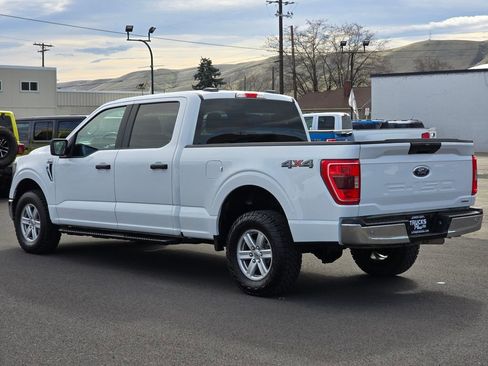Used 2023 Ford F150 XLT image 3