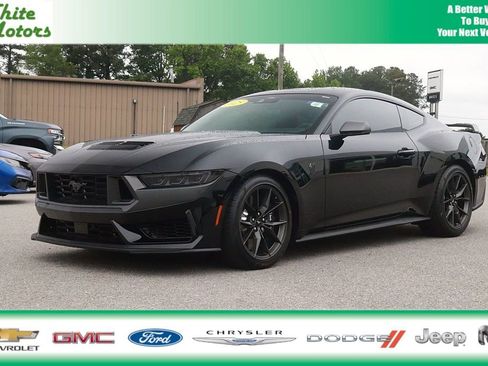 Used 2025 Ford Mustang Dark Horse RWD image 1