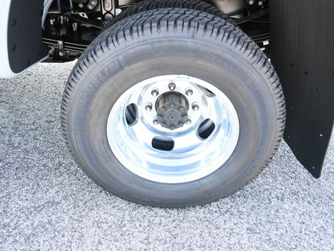 New 2026 Ford F350 Platinum AWD/4WD image 14