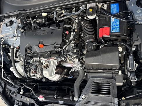 Used 2024 Honda Civic Sport image 36