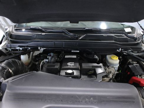 Used 2023 RAM 2500 Tradesman AWD/4WD image 37