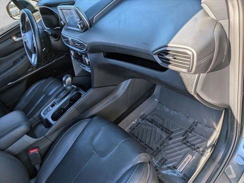 Used 2020 Hyundai Santa Fe SEL w/ Convenience + Premium Package image 22