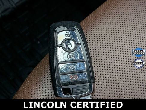 Certified 2022 Lincoln Nautilus Reserve w/ Equipment Group 201A image 38