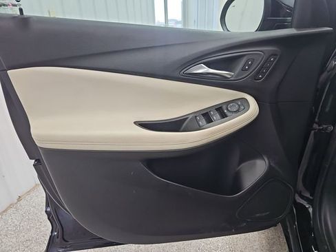 Used 2024 Buick Encore GX Avenir AWD/4WD image 10