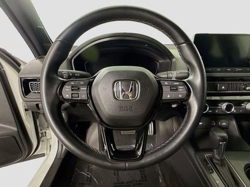 Used 2023 Honda Civic Sport image 11