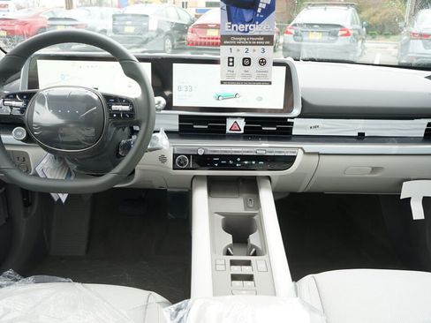 New 2025 Hyundai Ioniq 6 SEL AWD/4WD image 14
