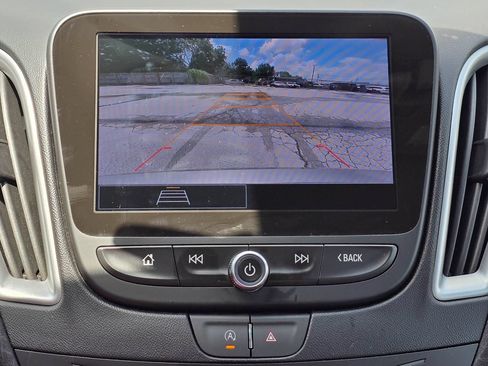 Used 2024 Chevrolet Malibu LT FWD image 16