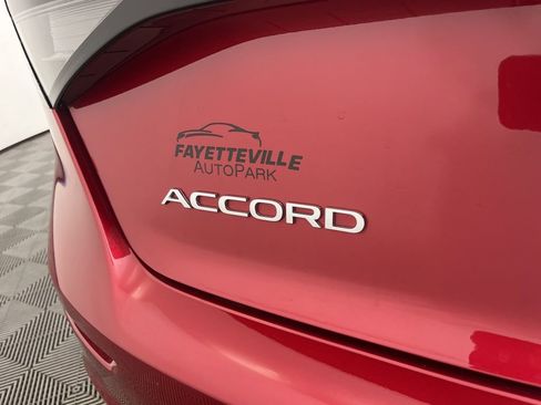 Certified 2025 Honda Accord SE image 18