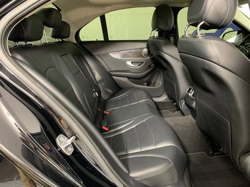 Used 2017 Mercedes-Benz C 300 Sedan image 37