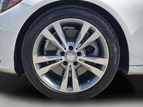 Used 2017 Mercedes-Benz C 300 Sedan image 11