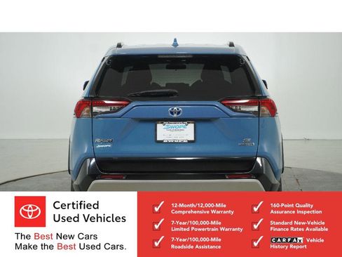 Certified 2022 Toyota RAV4 SE w/ Convenience Package image 4
