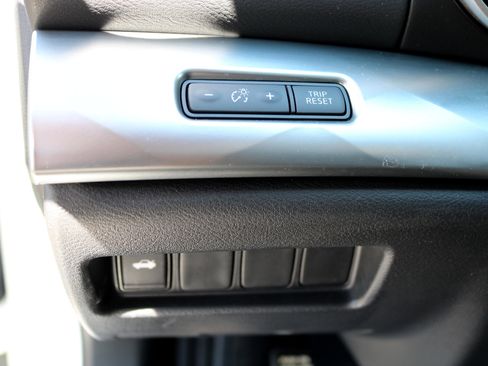 Used 2022 Nissan Maxima SV w/ Floor Mat Group image 19