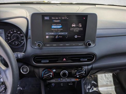 Used 2023 Hyundai Kona SEL AWD/4WD image 13