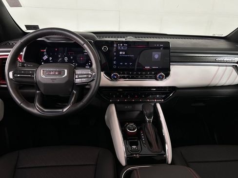 Used 2024 GMC Canyon AT4X image 20