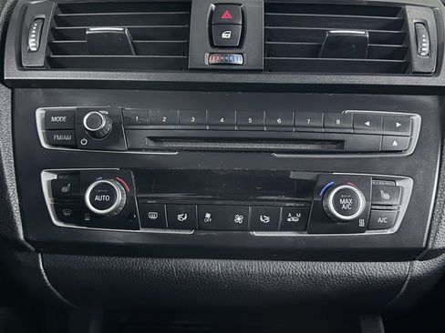 Used 2015 BMW M235i Coupe image 29