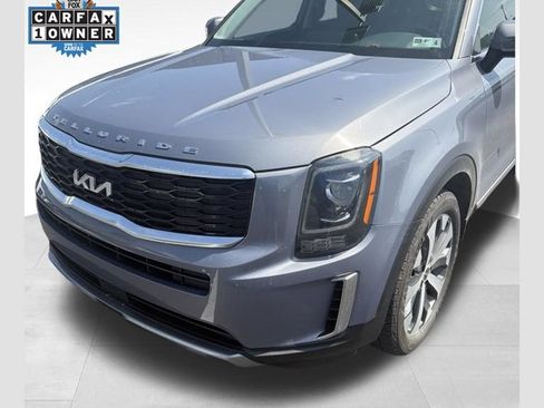 Used 2022 Kia Telluride S AWD/4WD image 1
