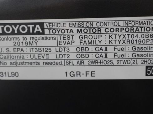 Used 2019 Toyota 4Runner SR5 Premium AWD/4WD image 70