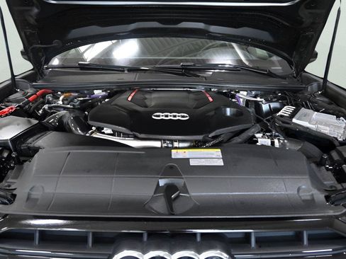 Used 2021 Audi S6 Prestige AWD/4WD image 33