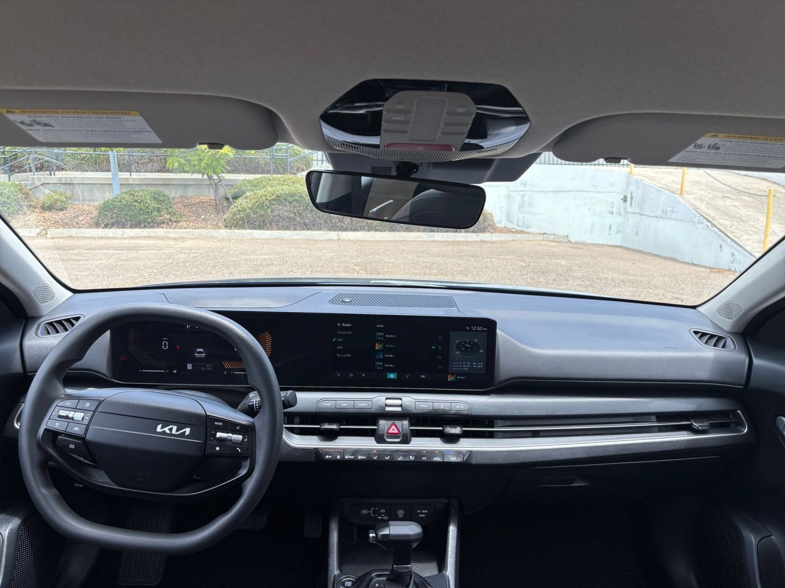 Used 2026 Kia K4 FWD image 31