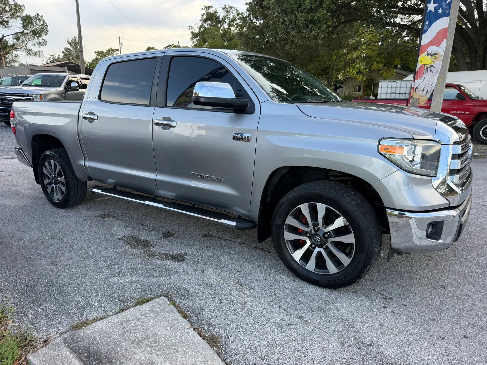 Used 2021 Toyota Tundra Limited RWD image 3