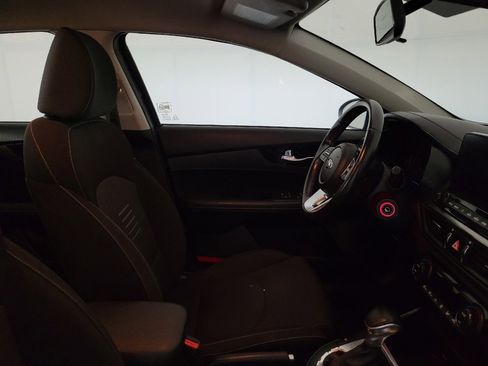 Used 2019 Kia Forte S FWD image 21