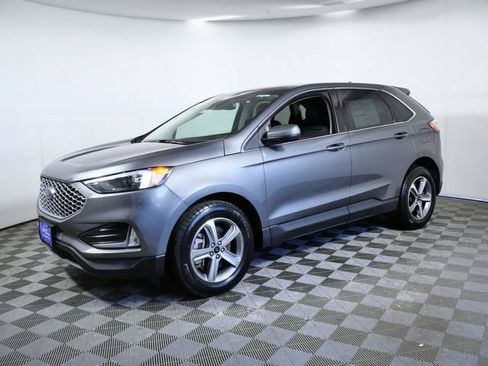 Certified 2024 Ford Edge SEL w/ Convenience Package AWD/4WD image 5