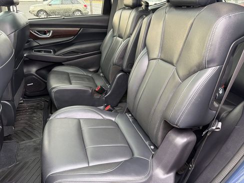 Used 2023 Subaru Ascent Touring w/ Popular Package #2A image 18