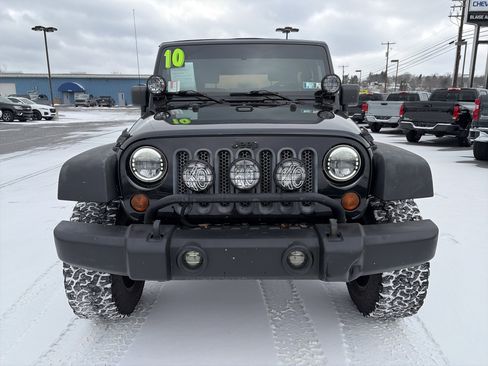 Used 2010 Jeep Wrangler Sport image 4