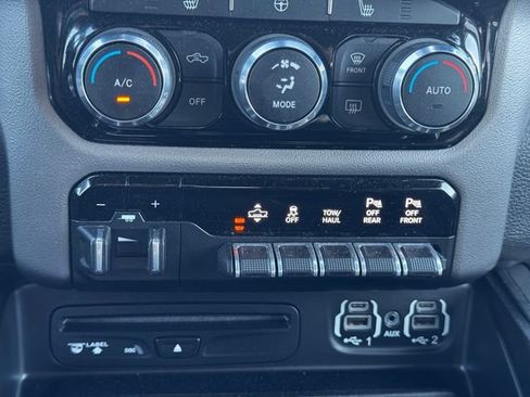 Used 2019 RAM 1500 Sport w/ Level 2 Equipment Group AWD/4WD image 36