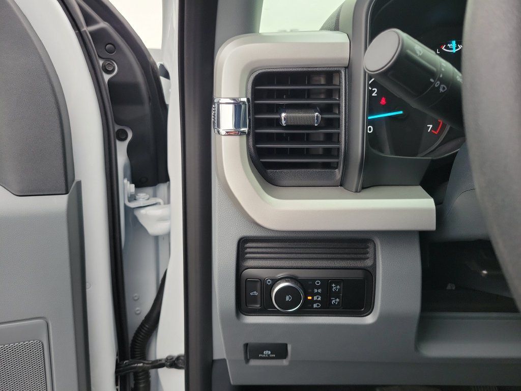 New 2026 Ford F250 XL w/ STX Appearance Package AWD/4WD image 22