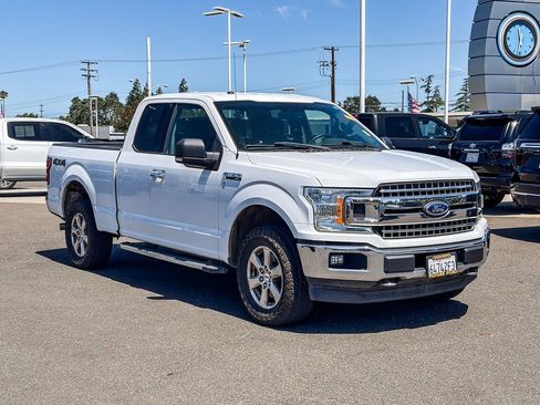 Used 2018 Ford F150 XLT w/ Equipment Group 301A Mid AWD/4WD image 5
