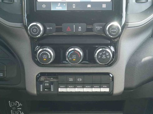 New 2026 RAM 5500 Tradesman AWD/4WD image 7