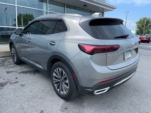 Used 2024 Buick Envision Preferred AWD/4WD image 4