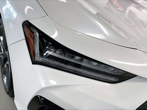 Used 2025 Acura TLX w/A-Spec Package image 29