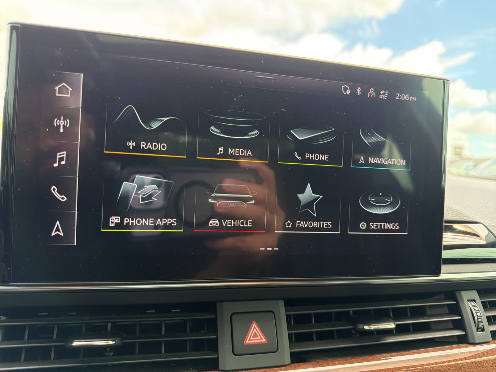 Used 2022 Audi A4 2.0T Premium Plus AWD/4WD image 17