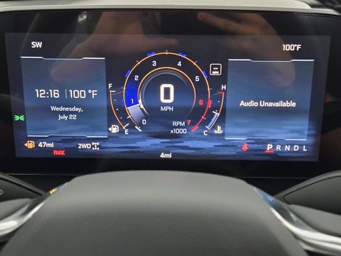 New 2026 Chevrolet Traverse Z71 w/ Driver Confidence Package AWD/4WD image 17