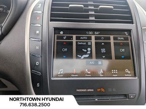 Used 2018 Lincoln MKC Reserve w/ Lincoln MKC Climate Package AWD/4WD image 22