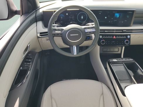 Certified 2026 Hyundai Tucson Limited image 11