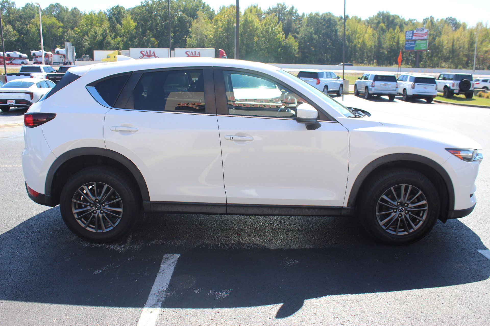 Used 2019 MAZDA CX-5 Touring FWD image 5