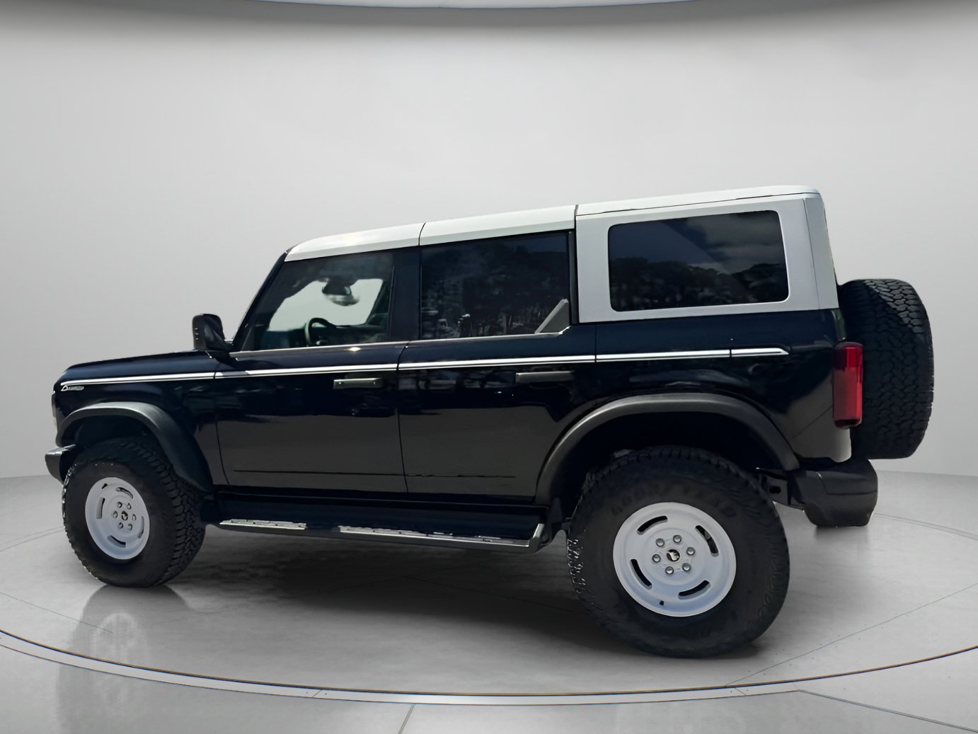 New 2026 Ford Bronco Heritage Edition AWD/4WD image 21