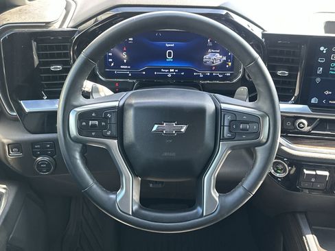 Used 2023 Chevrolet Silverado 1500 RST AWD/4WD image 19