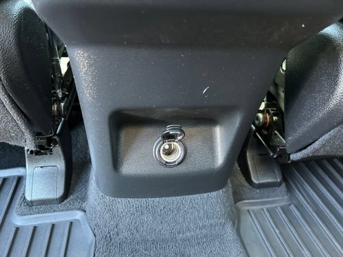 Used 2024 Kia Telluride S w/ S Sunroof Package AWD/4WD image 37