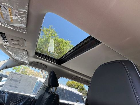New 2026 INFINITI QX80 Luxe RWD image 16