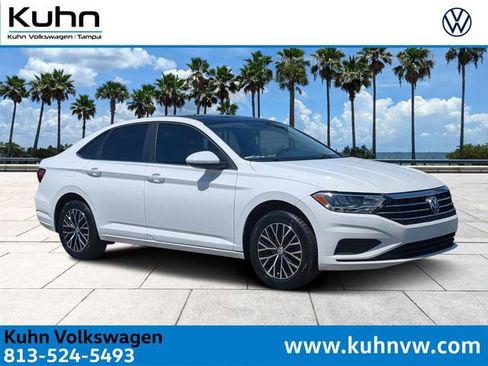Used 2020 Volkswagen Jetta SE w/ SE Cold Weather Package image 1