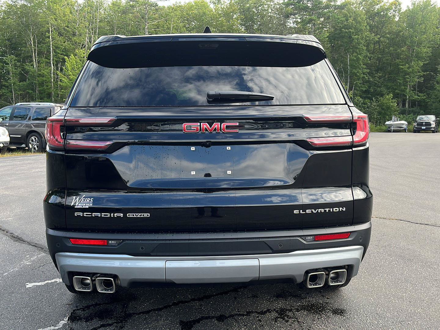 New 2026 GMC Acadia Elevation w/ Elevation Premium Package AWD/4WD image 8